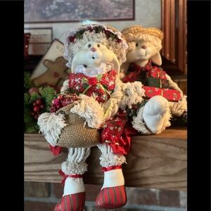 Rare Vintage Porcelain Christmas Sitting  Collectibles